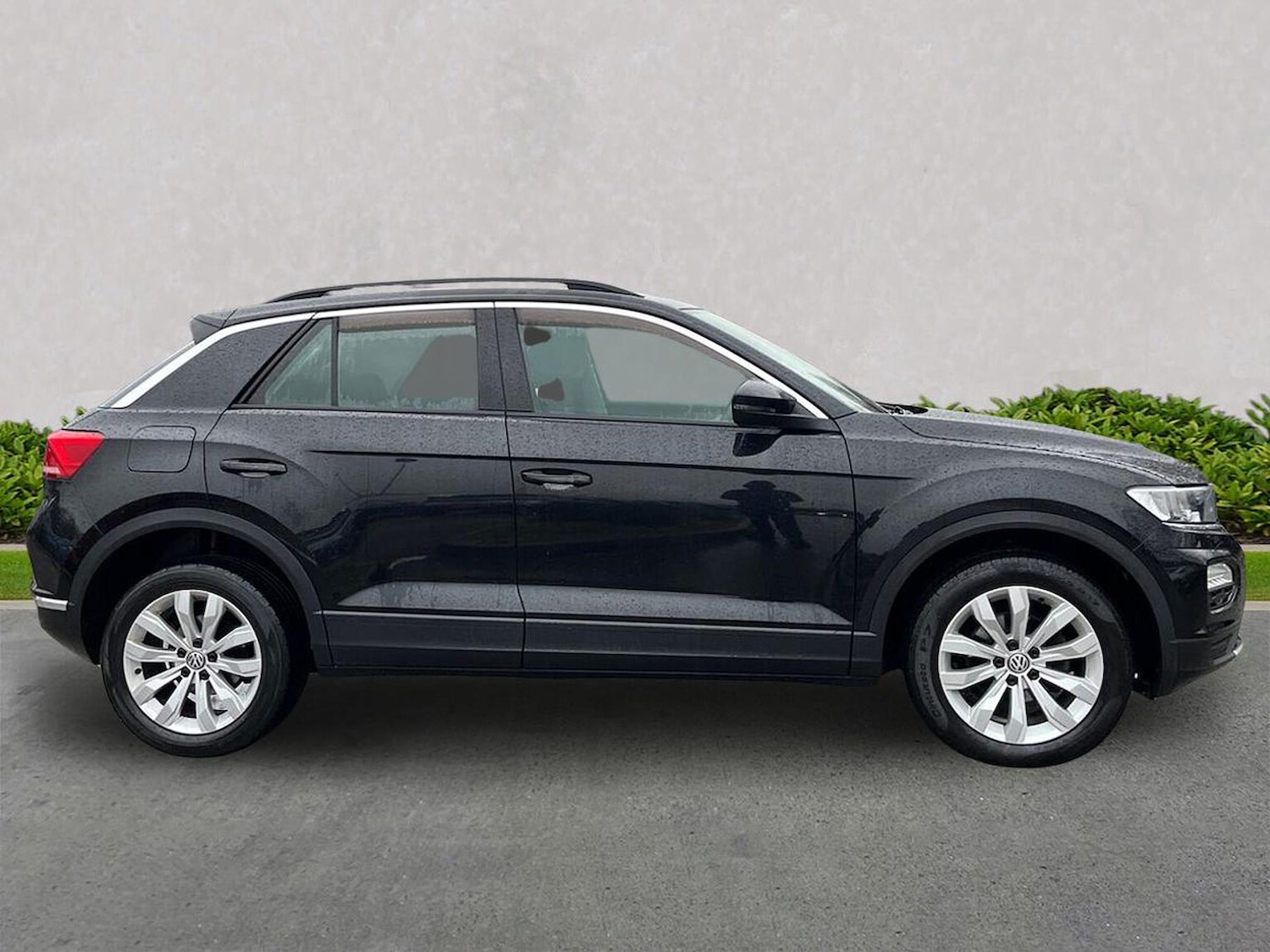 Used Volkswagen T-Roc 2019 for sale - 76986948: Photo 3