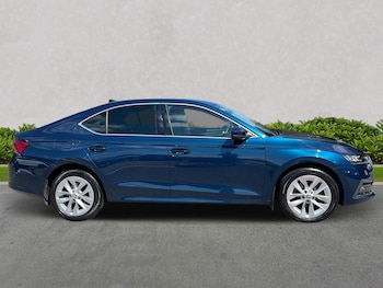 Used Skoda Octavia 2021 for sale - 75530121: Photo