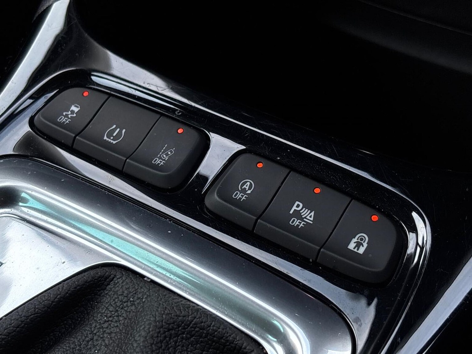 Used Vauxhall Crossland 2024 for sale - 76637746: Photo 30