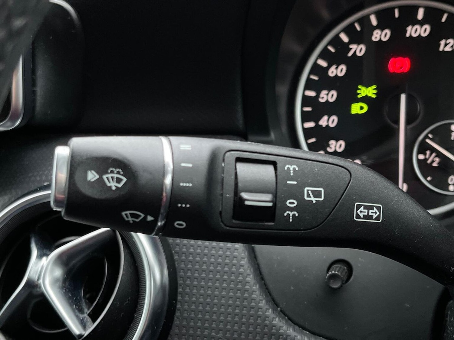 Used Mercedes-Benz A-Class 2015 for sale - 77851492: Photo 28