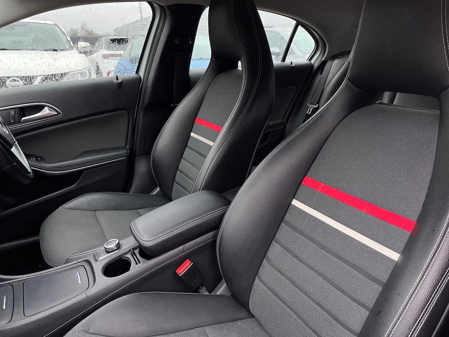 Used Mercedes-Benz A-Class 2015 for sale - 77851492: Photo 32