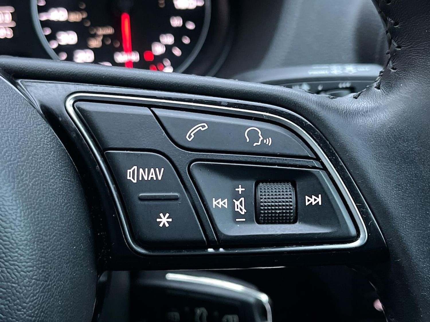 Used Audi Q2 2018 for sale - 76713188: Photo 28