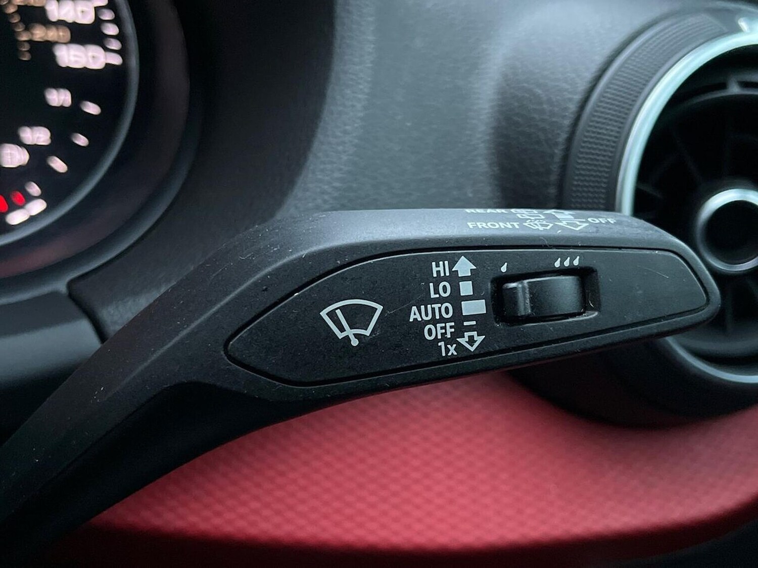 Used Audi Q2 2018 for sale - 76713188: Photo 30