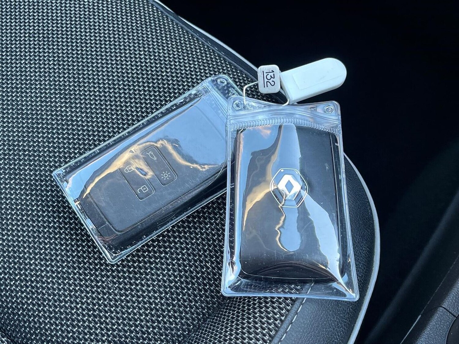 Used Renault Captur 2022 for sale - 77488659: Photo 50