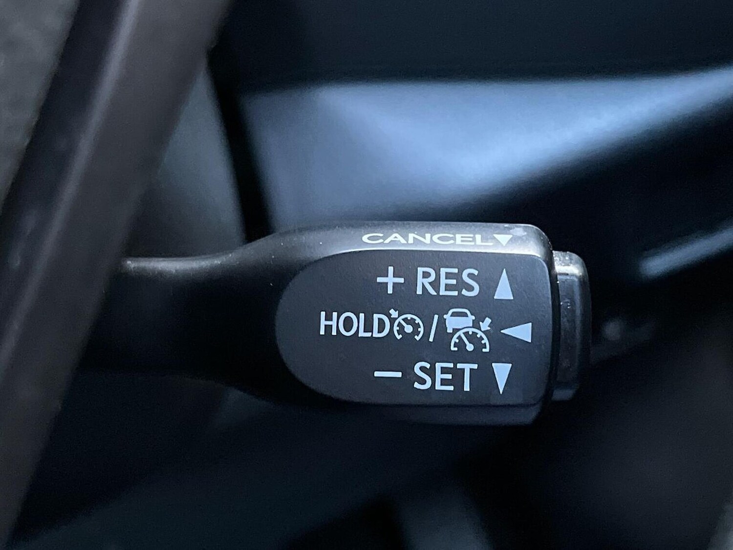 Used Toyota C-HR 2023 for sale - 76026133: Photo 46