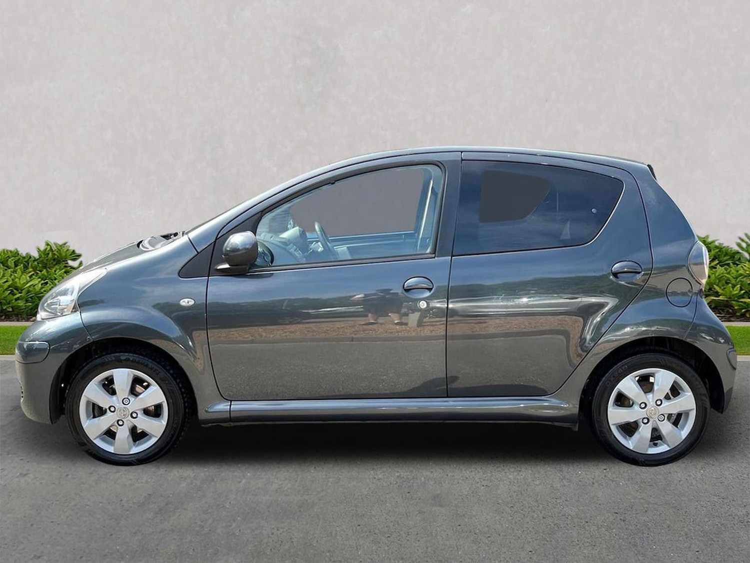Used Toyota AYGO 2012 for sale - 76026131: Photo 19