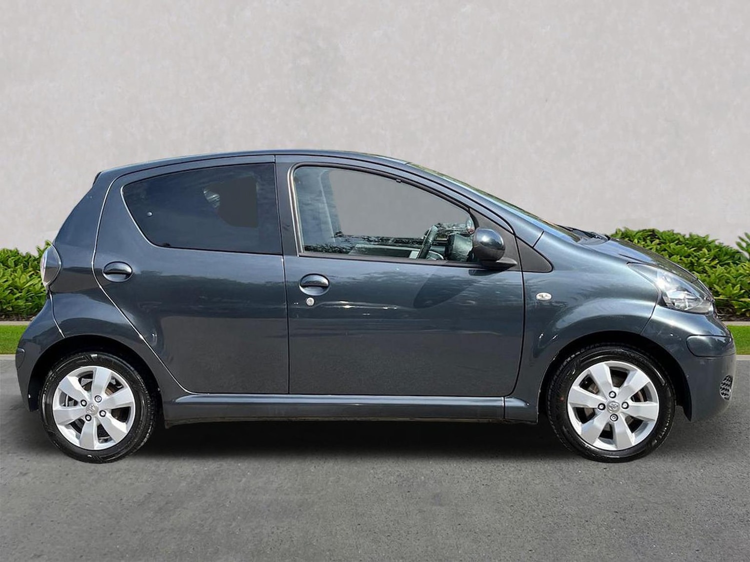 Used Toyota AYGO 2012 for sale - 76026131: Photo 3