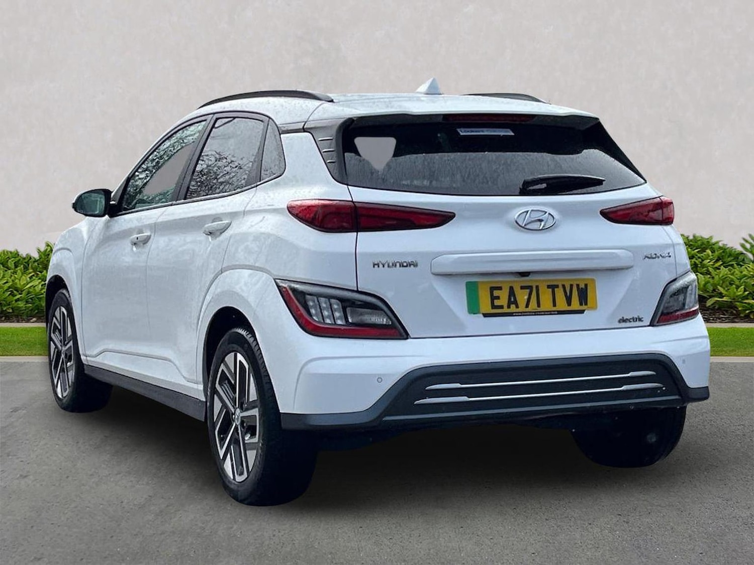 Used Hyundai KONA 2021 for sale - 78144489: Photo 2