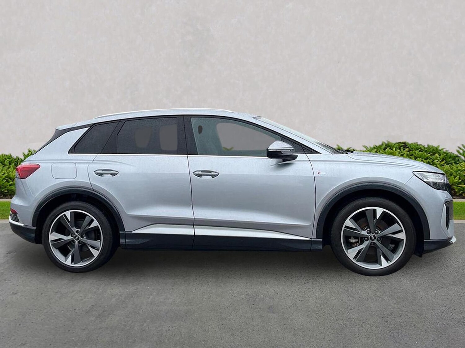 Used Audi Q4 e-tron 2021 for sale - 78196383: Photo 5