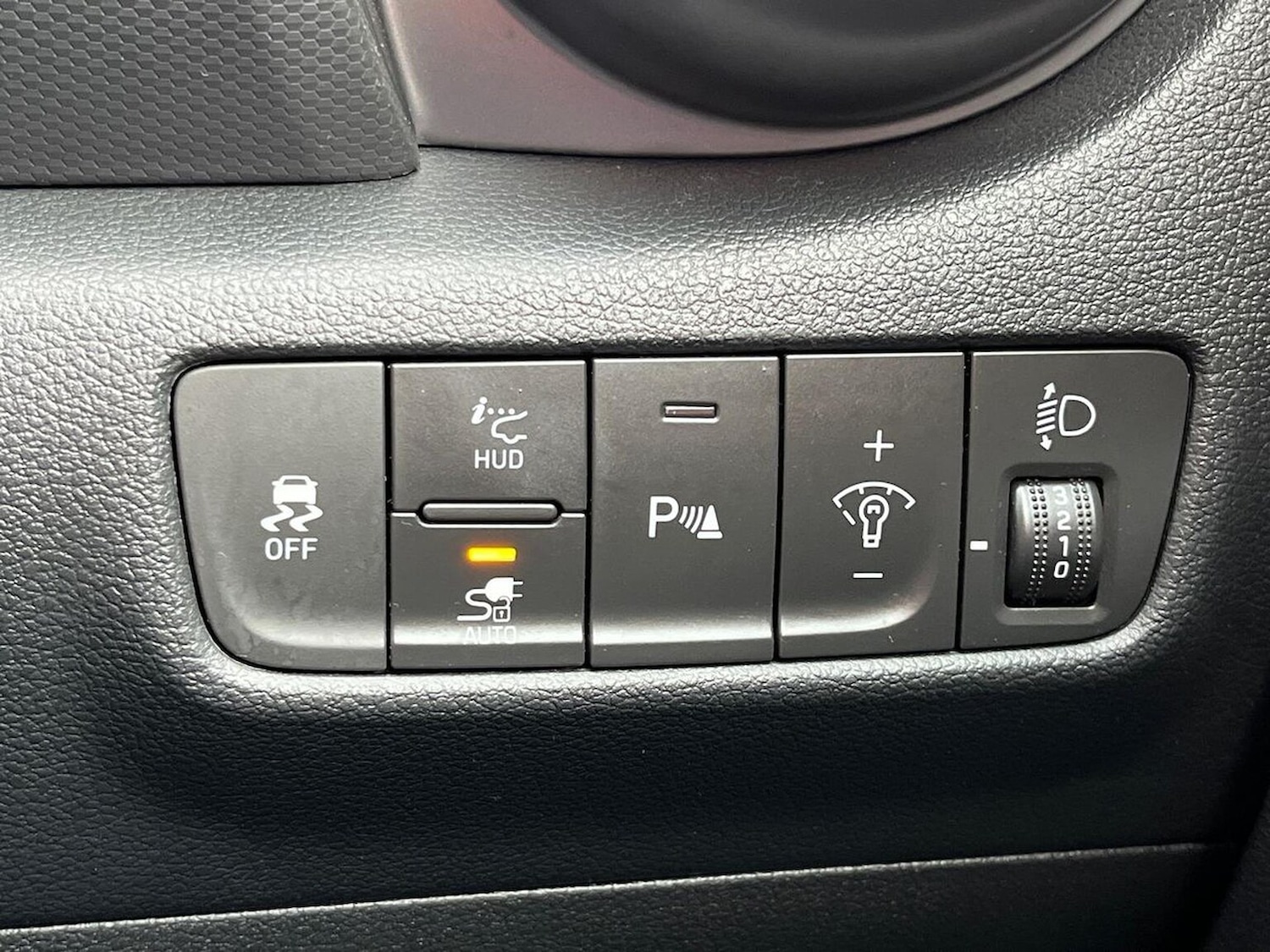 Used Hyundai KONA 2021 for sale - 78078170: Photo 23