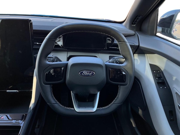 Used Ford Explorer 2024 for sale - 75513112: Photo 9