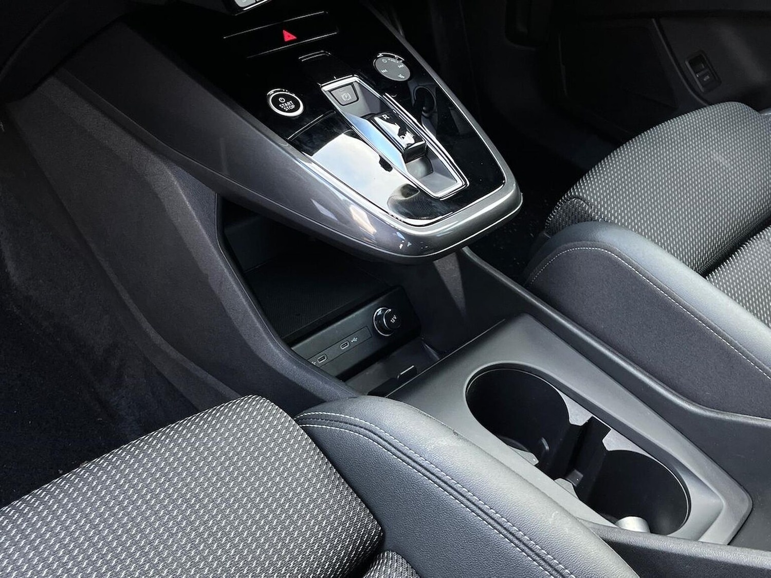 Used Audi Q4 e-tron 2021 for sale - 77973980: Photo 14