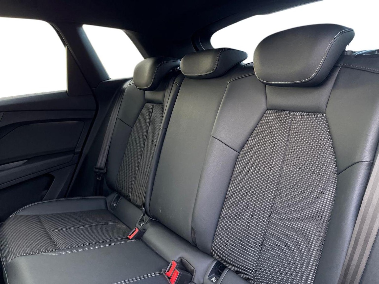 Used Audi Q4 e-tron 2021 for sale - 77973980: Photo 17