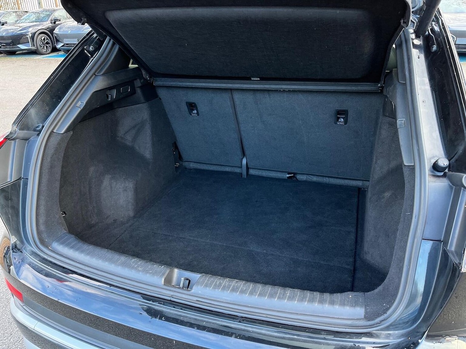 Used Audi Q4 e-tron 2021 for sale - 77973980: Photo 18