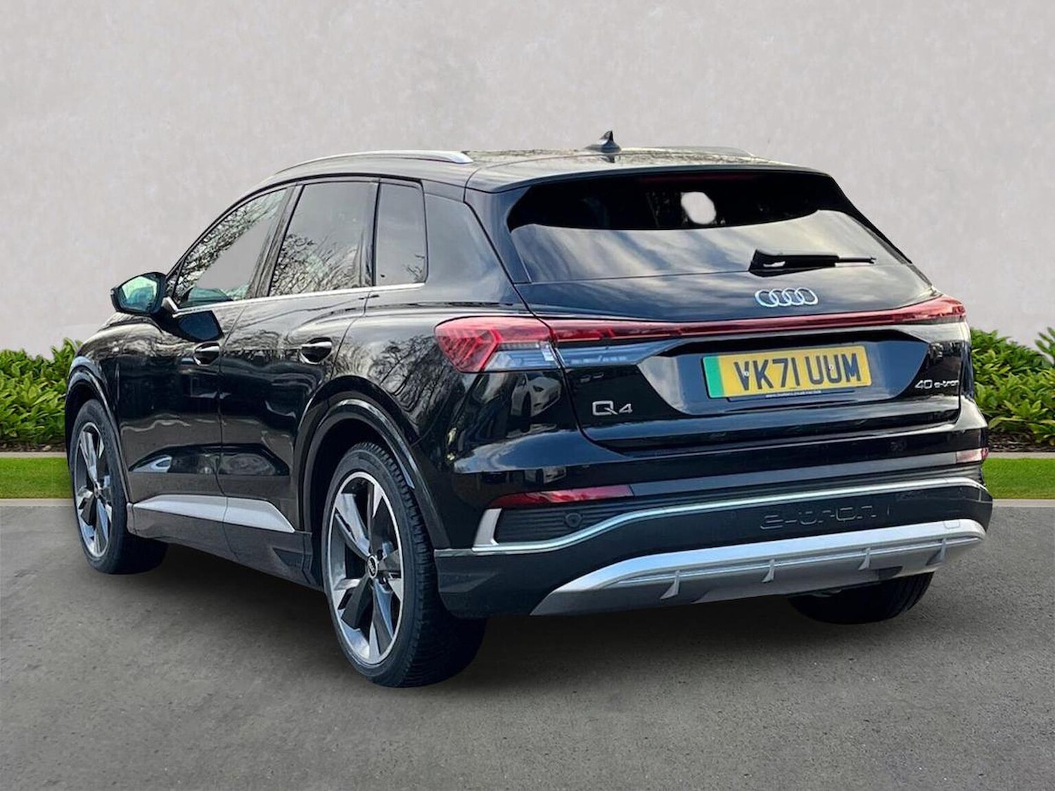 Used Audi Q4 e-tron 2021 for sale - 77973980: Photo 2