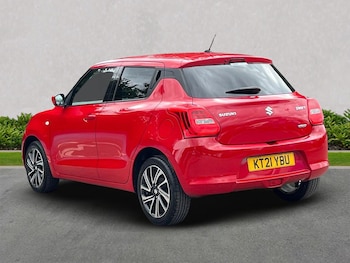Used Suzuki Swift 2021 for sale - 75587312: Photo