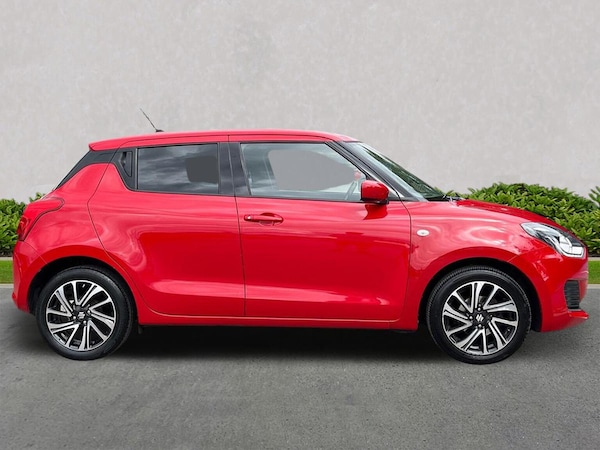 Used Suzuki Swift 2021 for sale - 75587312: Photo 3