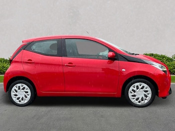 Used Toyota AYGO 2019 for sale - 75513067: Photo