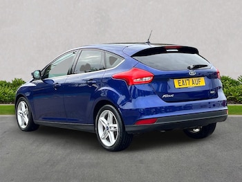 Used Ford Focus 2017 for sale - 76353635: Photo