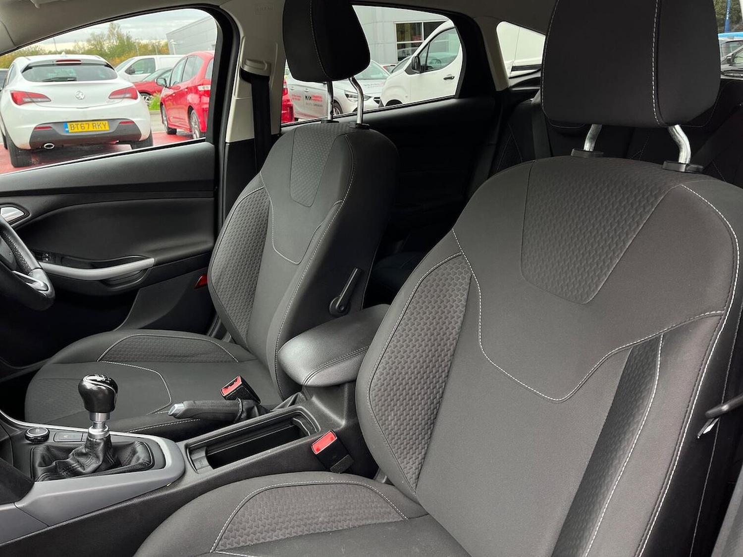 Used Ford Focus 2017 for sale - 76353635: Photo 32