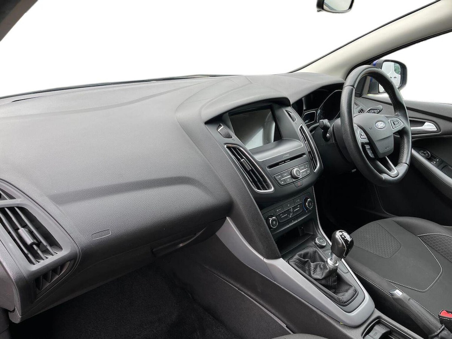 Used Ford Focus 2017 for sale - 76353635: Photo 7