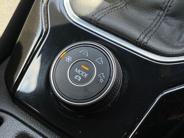 Used Volkswagen T-Roc 2023 for sale - 75513073: Photo 30