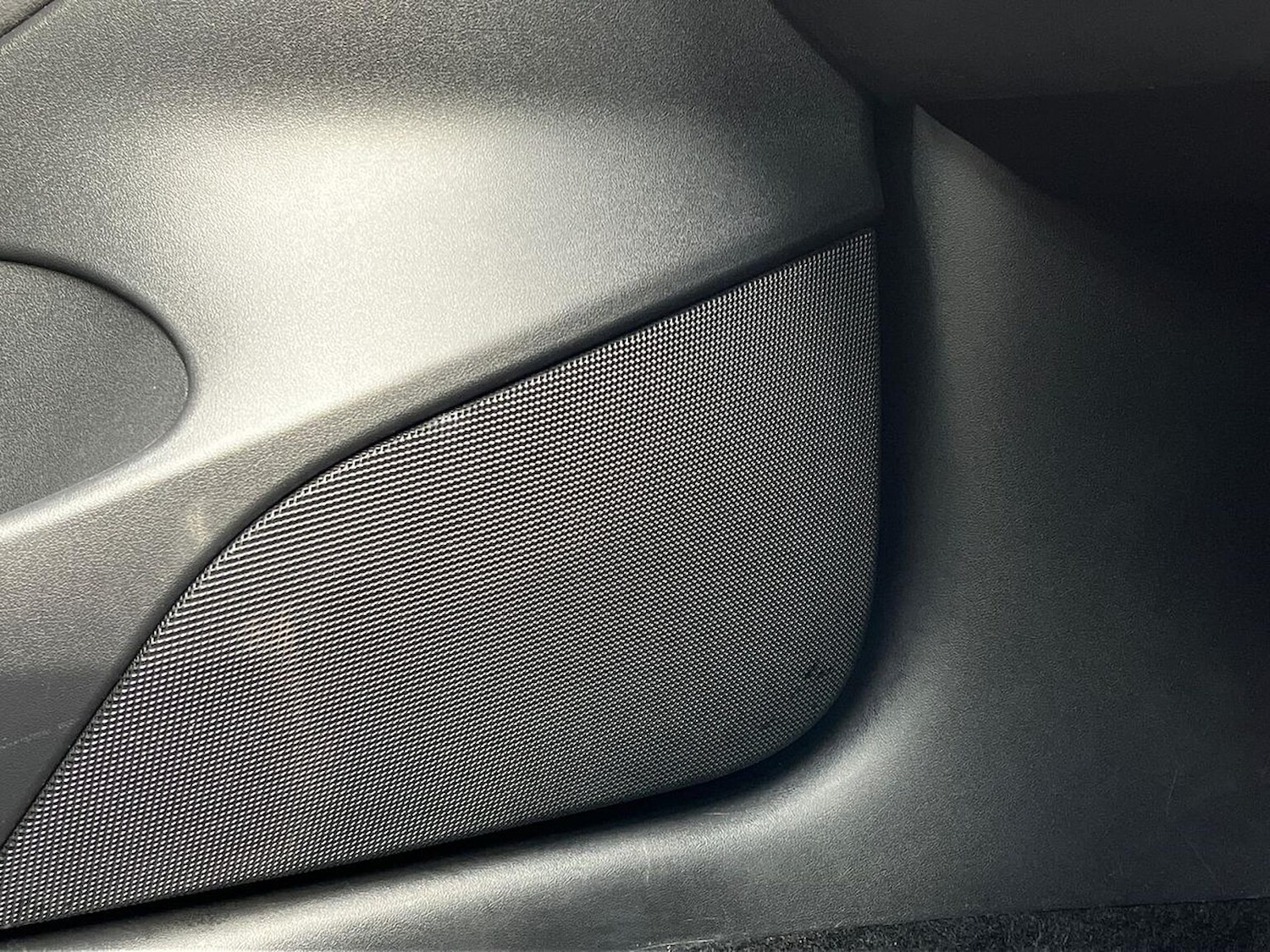 Used Tesla Model 3 2021 for sale - 76504959: Photo 31