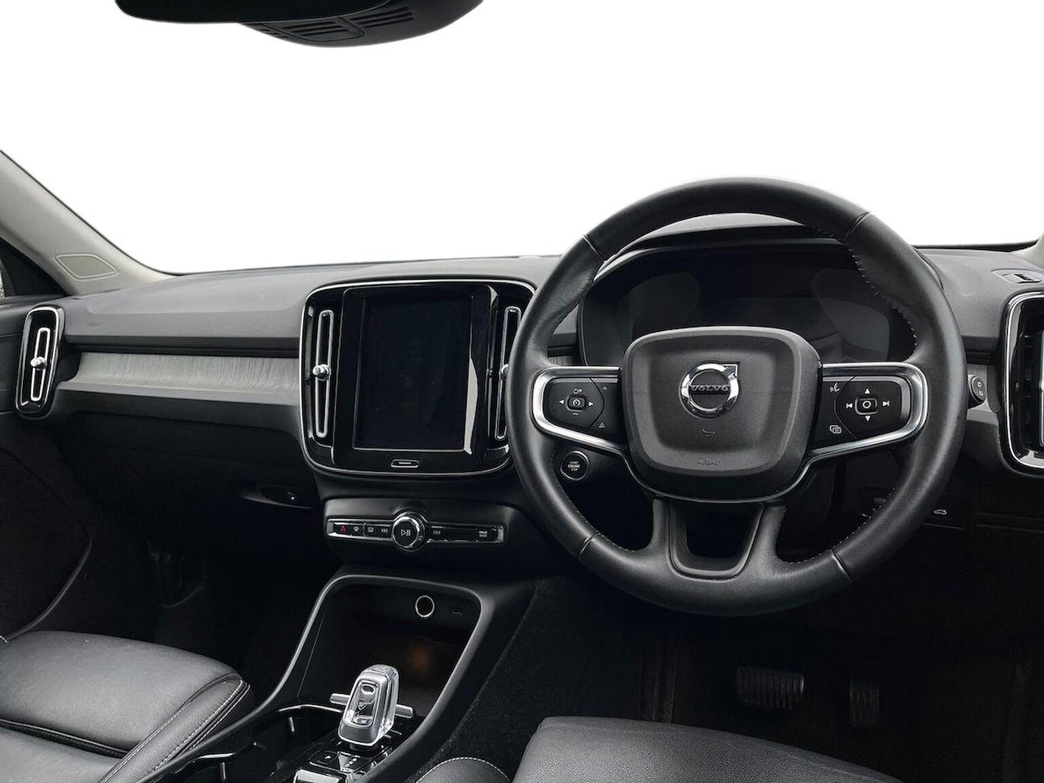 Used Volvo XC40 2020 for sale - 76969960: Photo 16