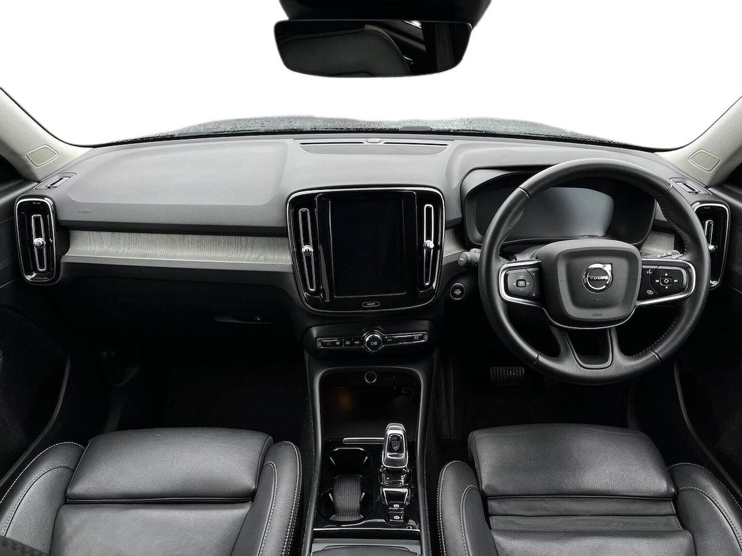 Used Volvo XC40 2020 for sale - 76969960: Photo 9