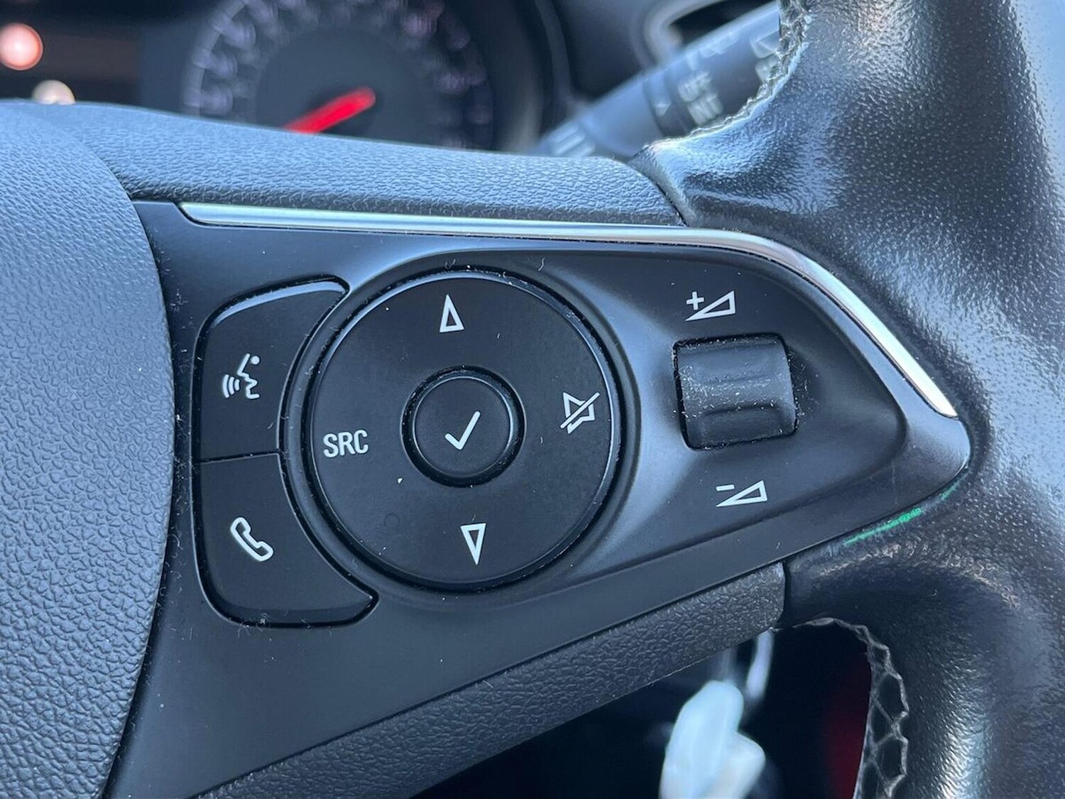 Used Vauxhall Crossland 2021 for sale - 78196512: Photo 29