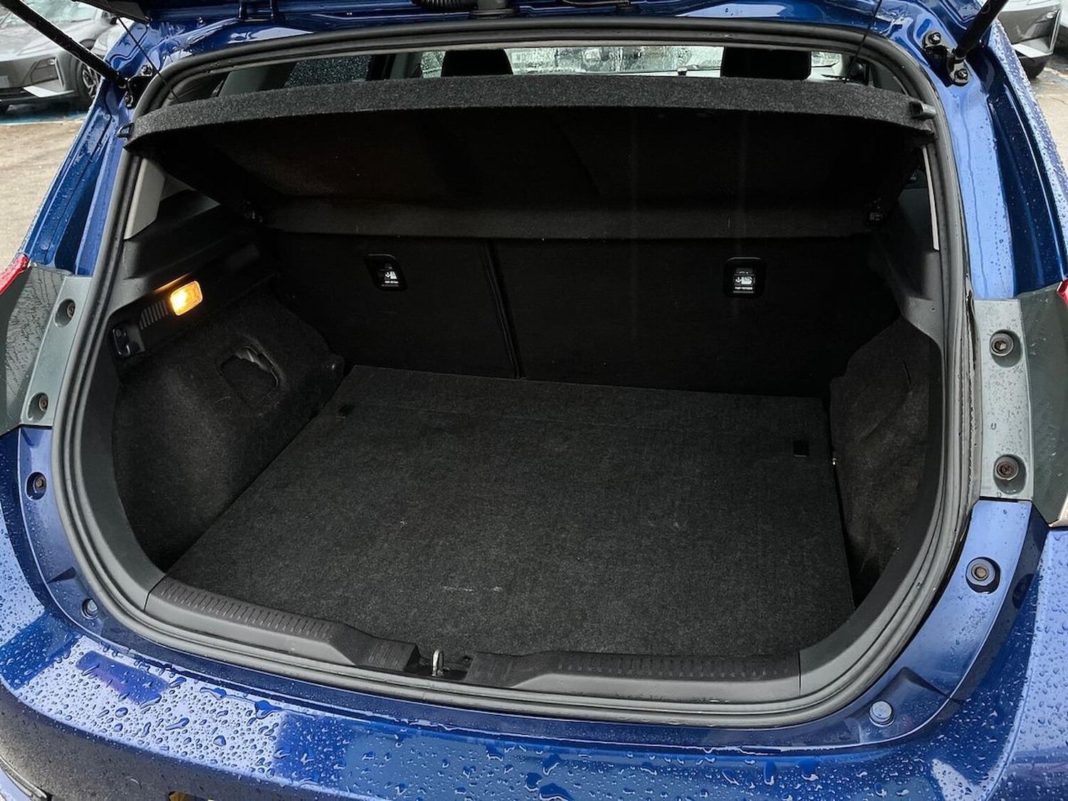 Used Toyota Auris 2016 for sale - 76986935: Photo 18