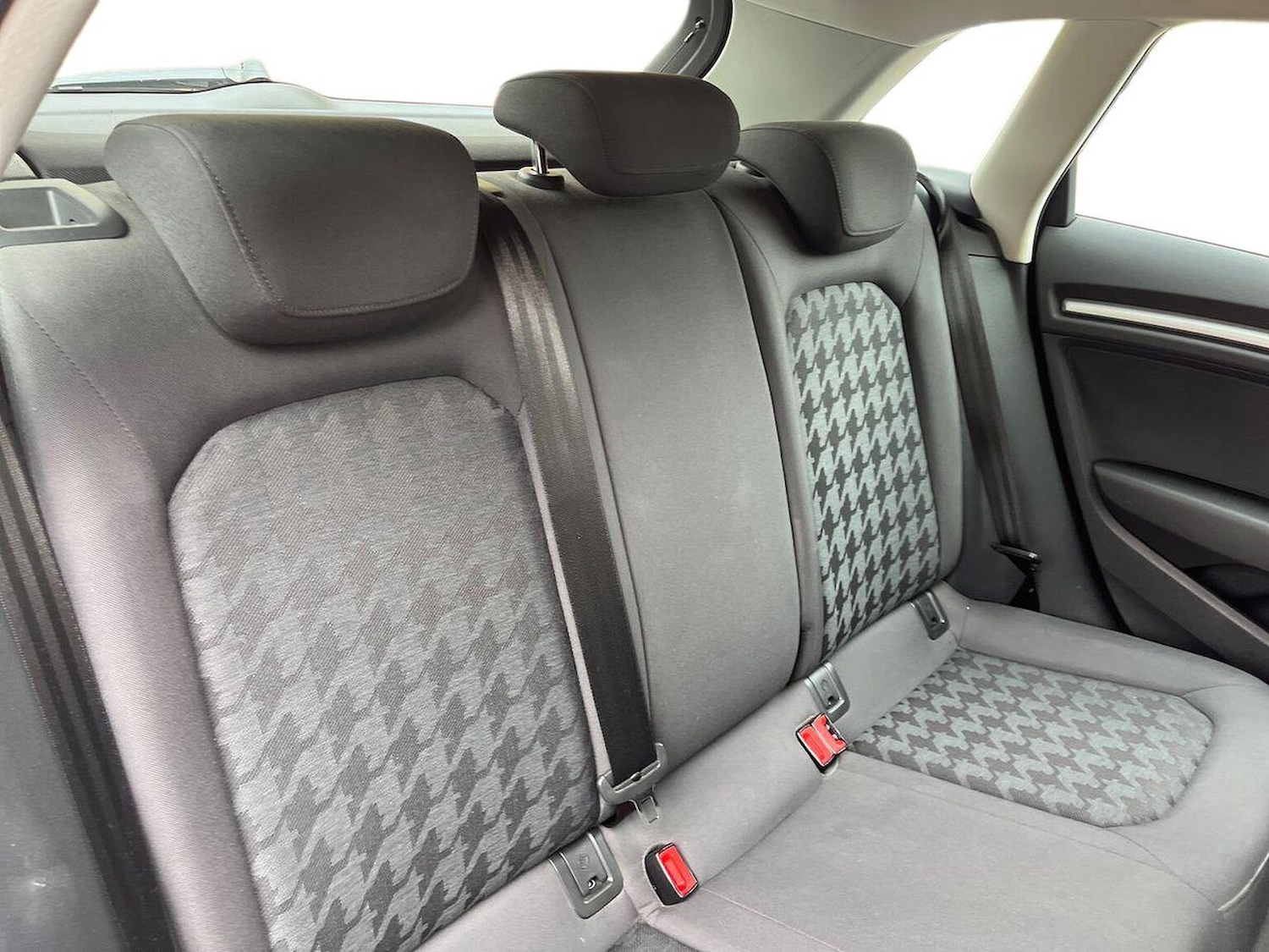 Used Audi A3 2015 for sale - 76884994: Photo 16