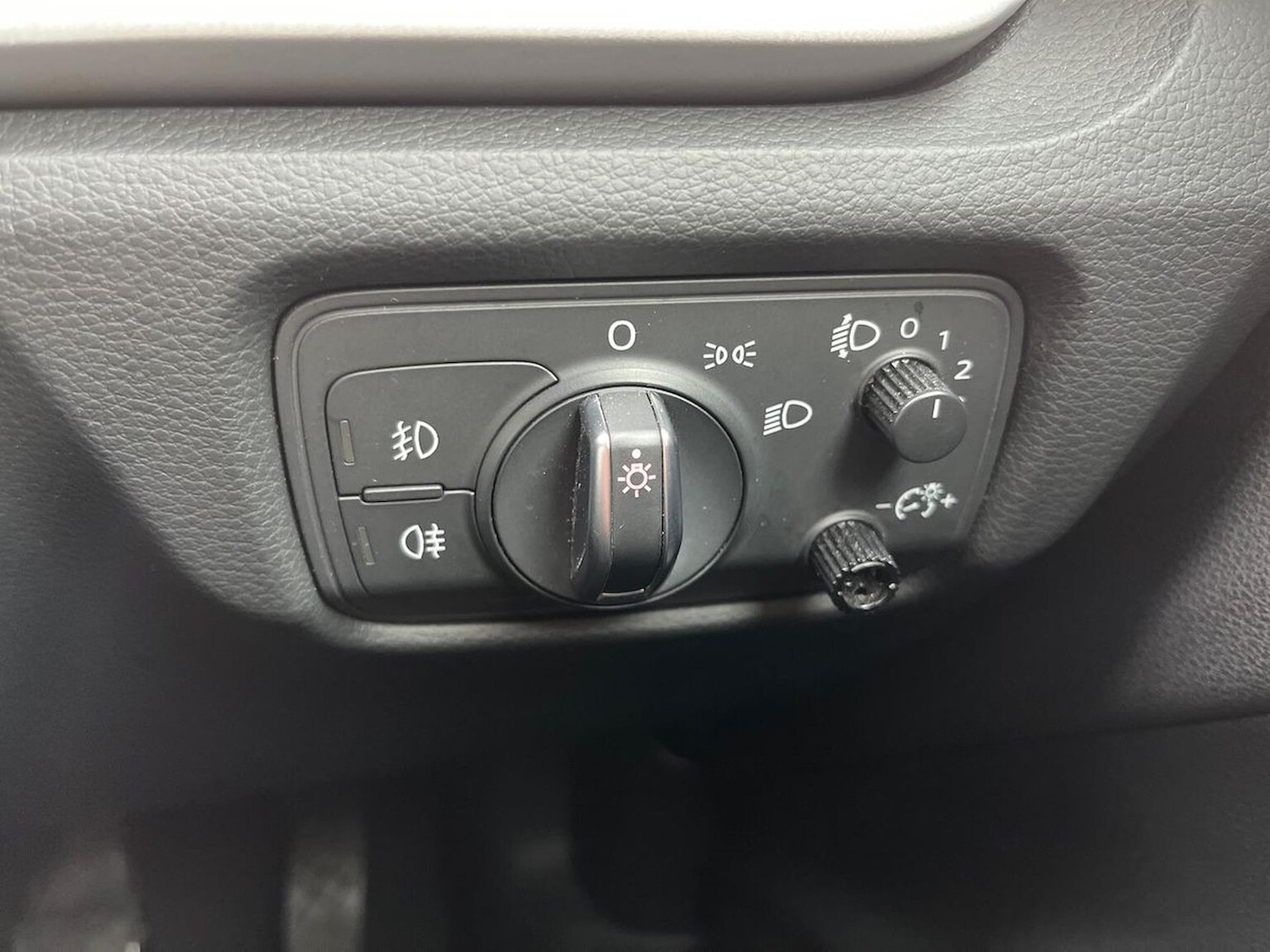 Used Audi A3 2015 for sale - 76884994: Photo 22