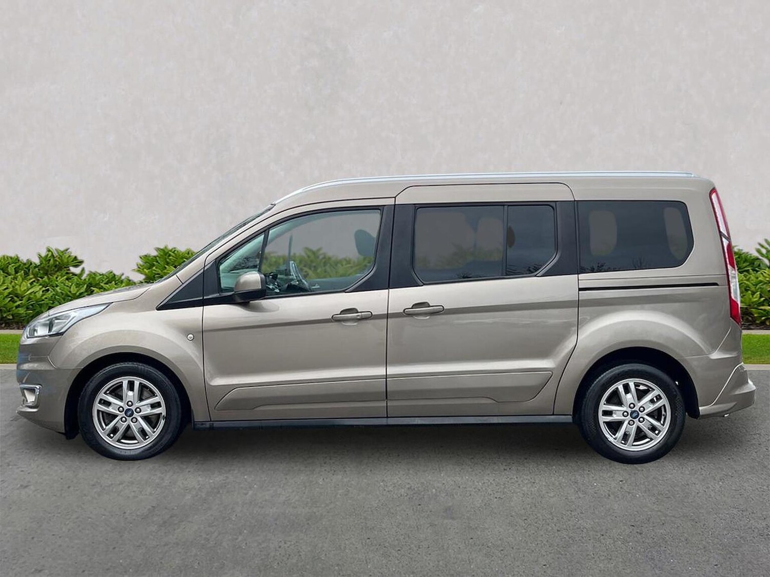 Used Ford Grand Tourneo Connect 2019 for sale - 78196470: Photo 21