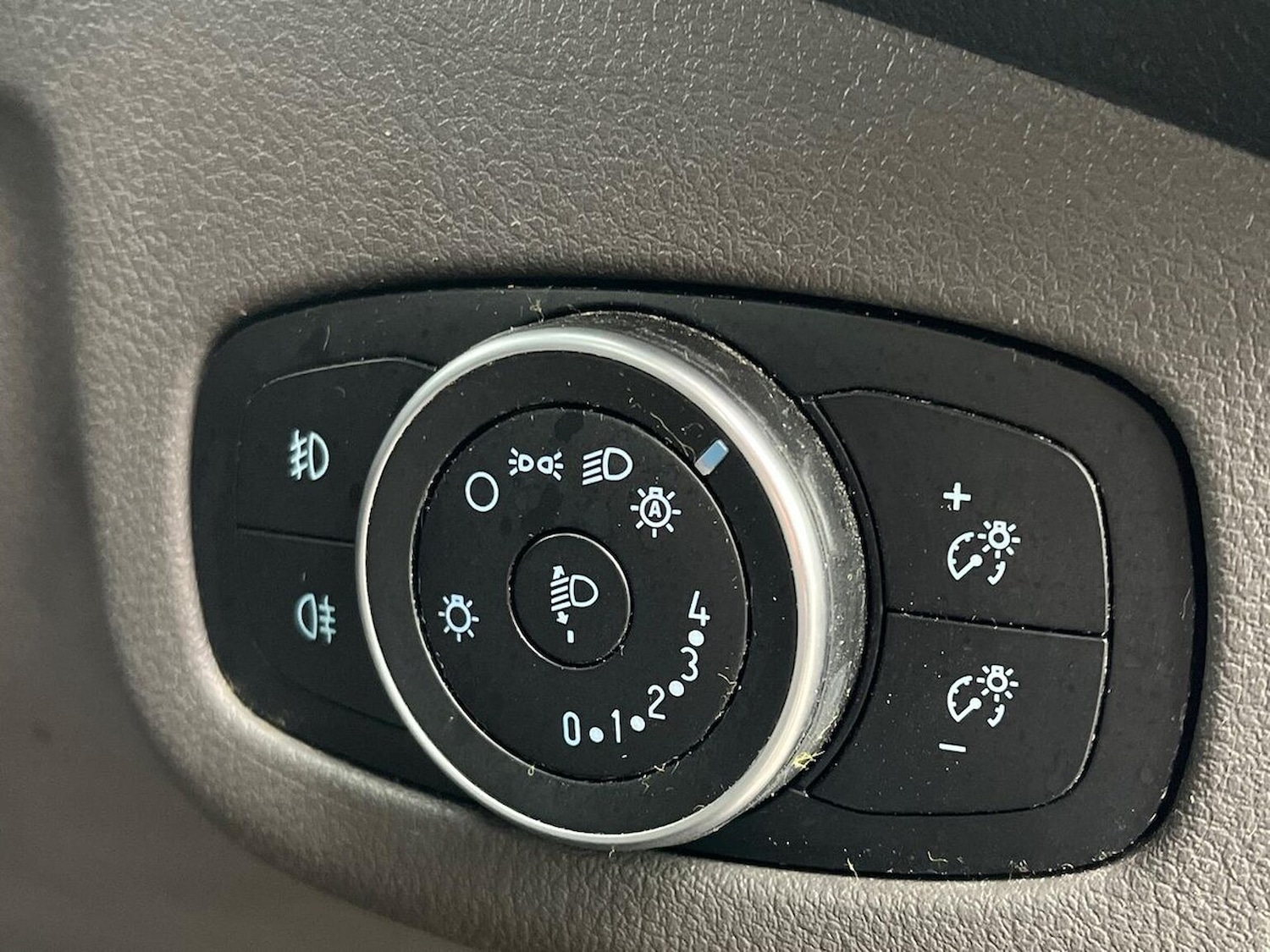 Used Ford Grand Tourneo Connect 2019 for sale - 78196470: Photo 24