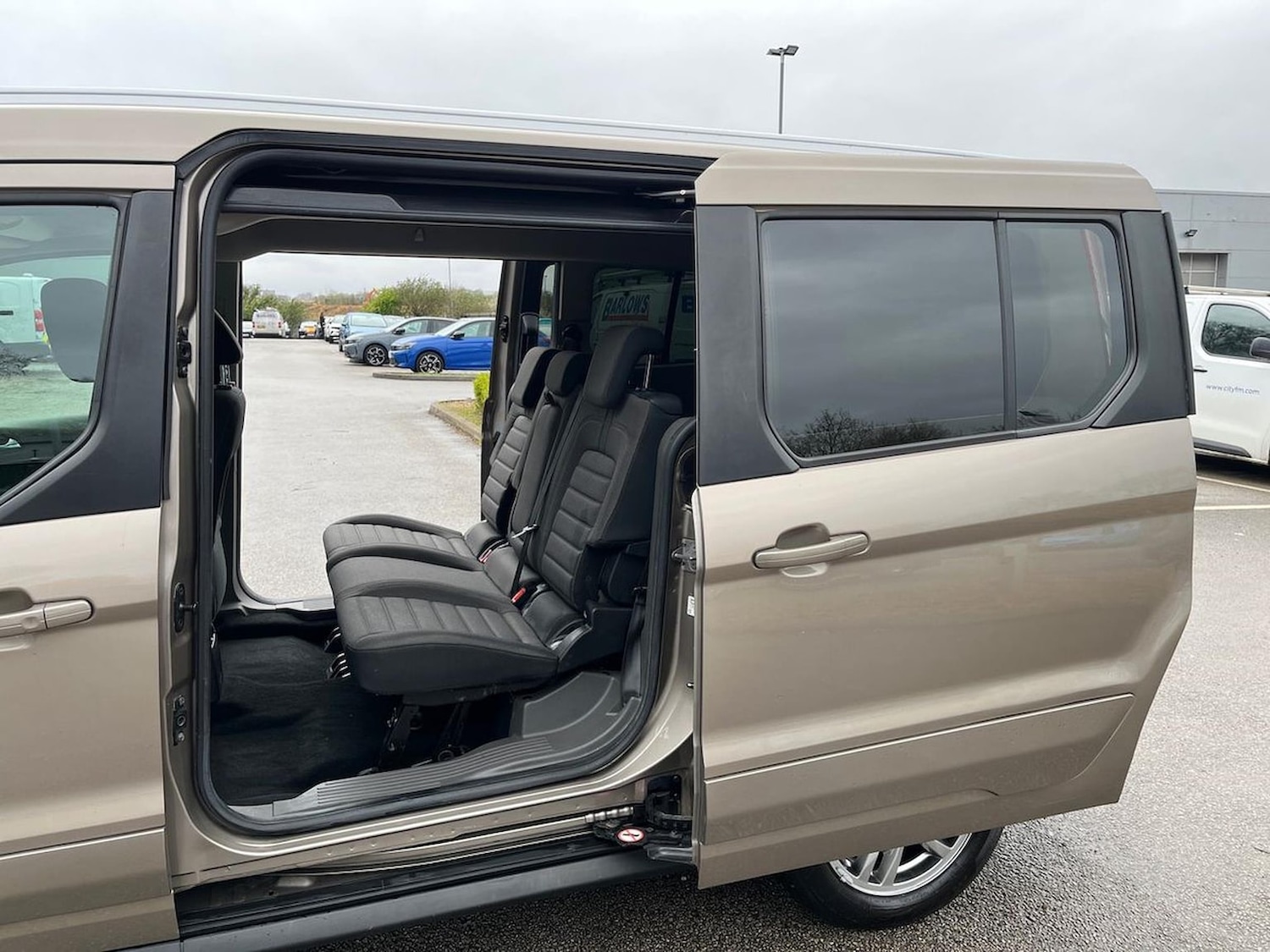Used Ford Grand Tourneo Connect 2019 for sale - 78196470: Photo 46