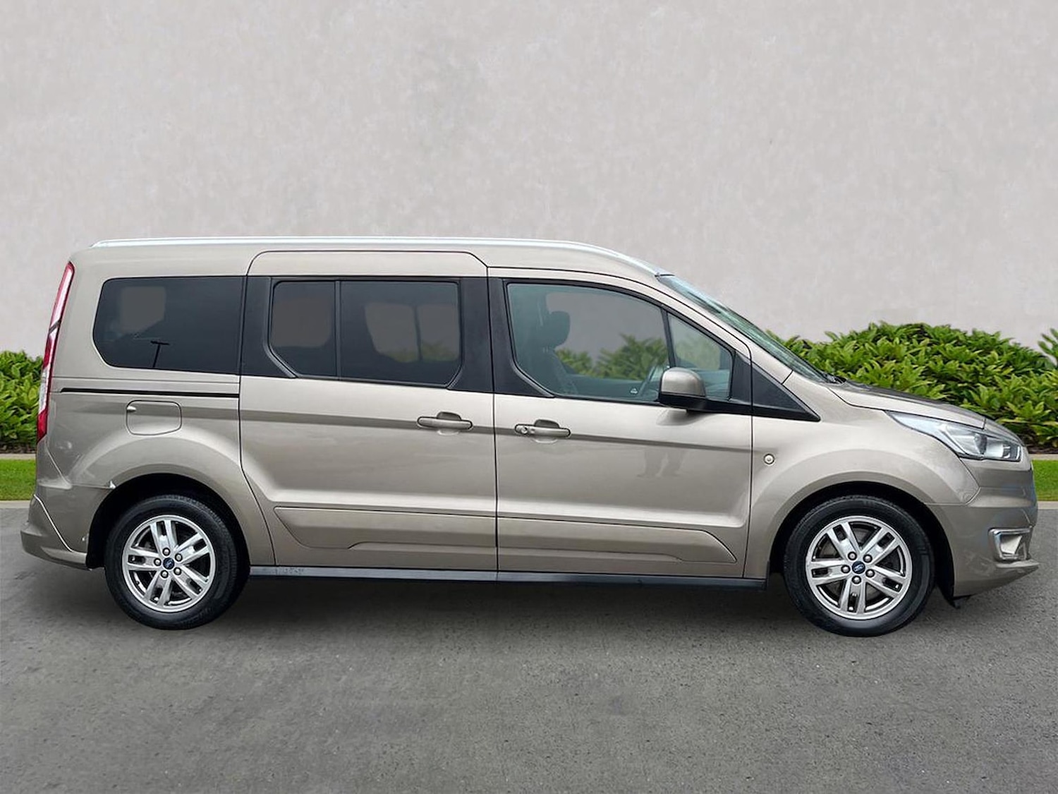 Used Ford Grand Tourneo Connect 2019 for sale - 78196470: Photo 5