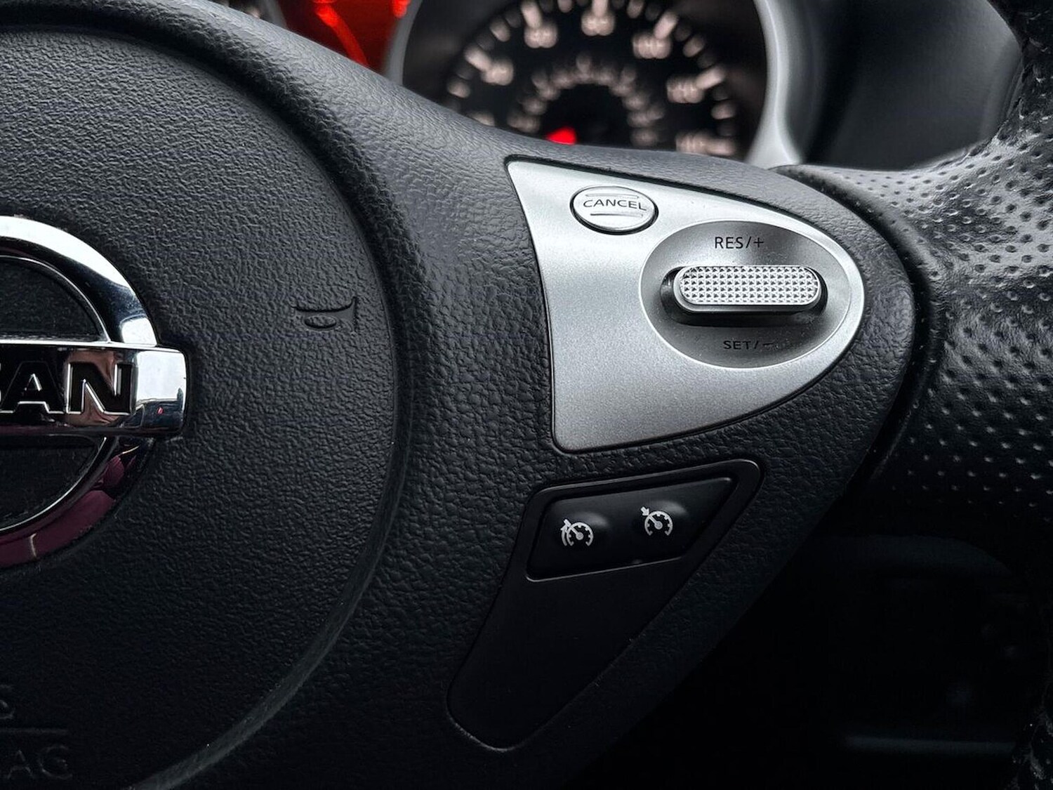 Used Nissan Juke 2018 for sale - 77033515: Photo 28