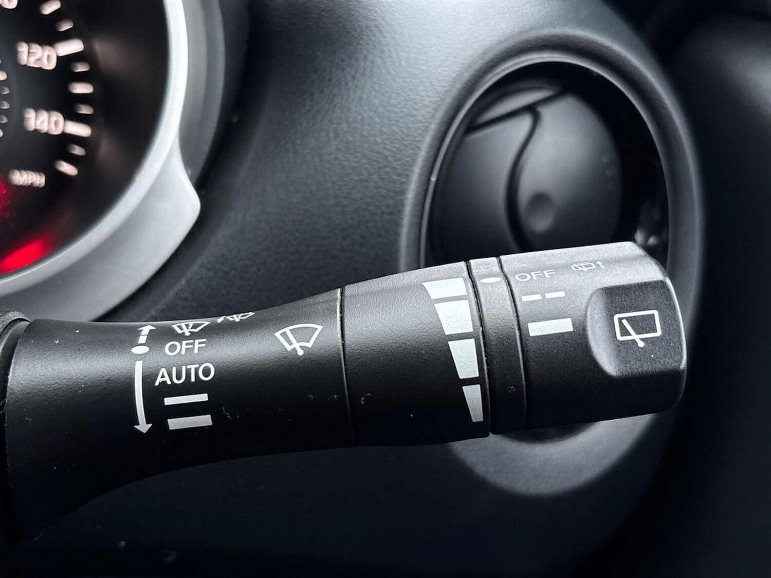 Used Nissan Juke 2018 for sale - 77033515: Photo 30