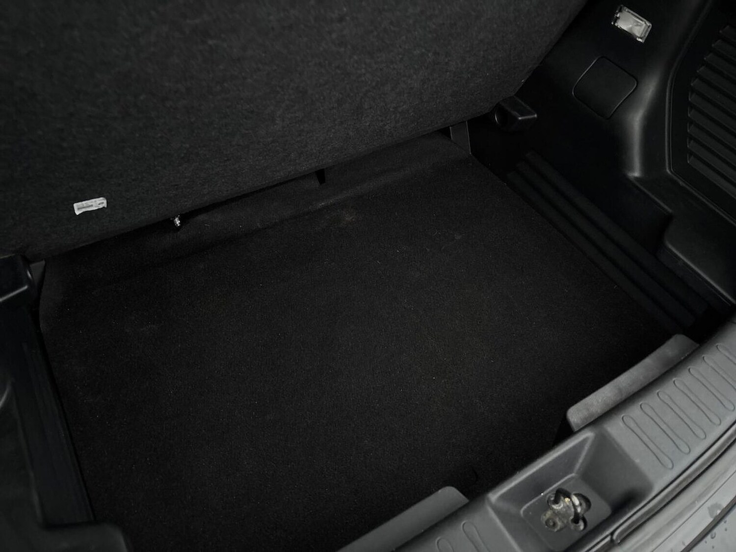 Used Nissan Juke 2018 for sale - 77033515: Photo 43