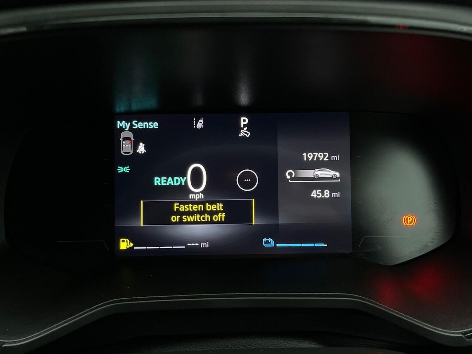 Used Renault Clio 2024 for sale - 76951166: Photo 11