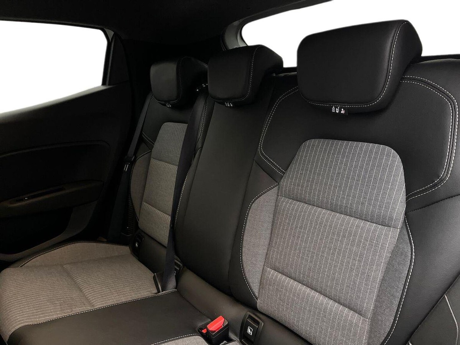 Used Renault Clio 2024 for sale - 76951166: Photo 17