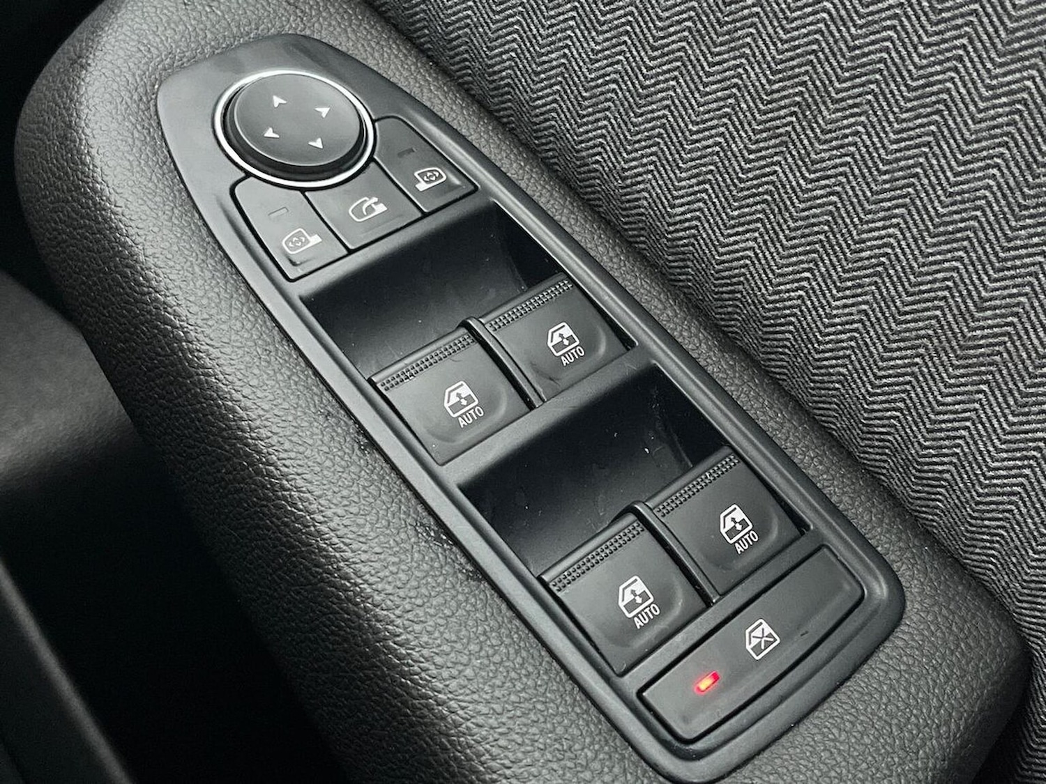 Used Renault Clio 2024 for sale - 76951166: Photo 22