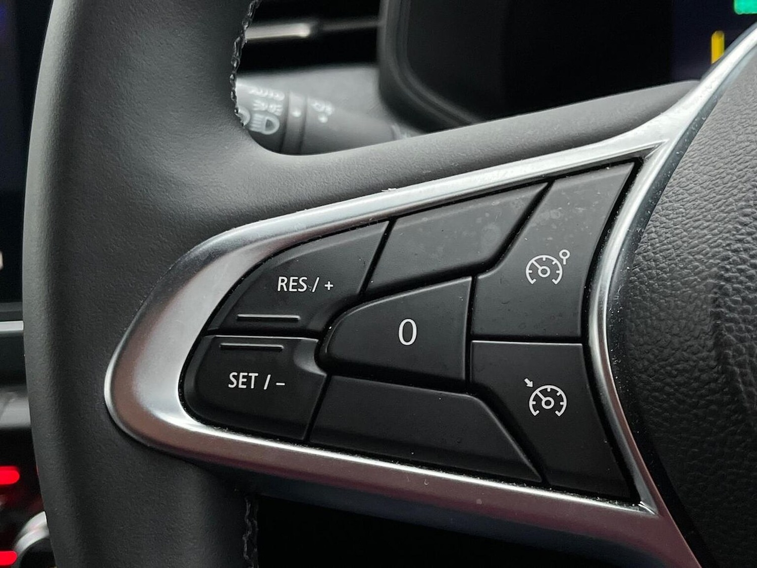 Used Renault Clio 2024 for sale - 76951166: Photo 27