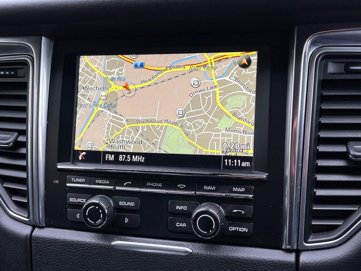 Used Porsche Macan 2015 for sale - 76906308: Photo 25