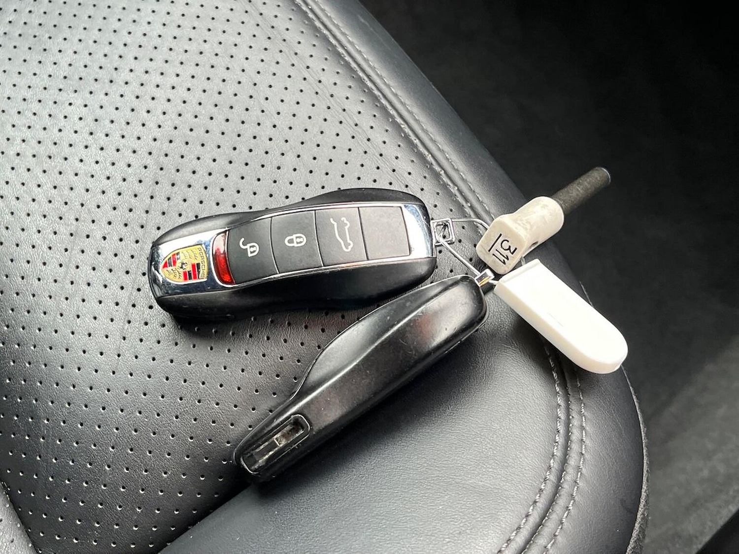 Used Porsche Macan 2015 for sale - 76906308: Photo 51