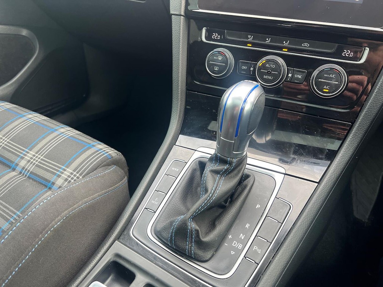 Used Volkswagen Golf 2018 for sale - 77069998: Photo 14