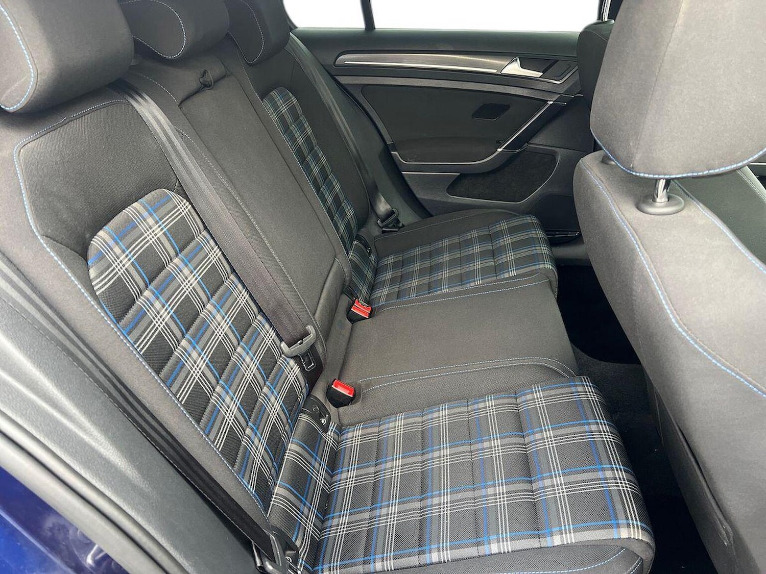 Used Volkswagen Golf 2018 for sale - 77069998: Photo 17