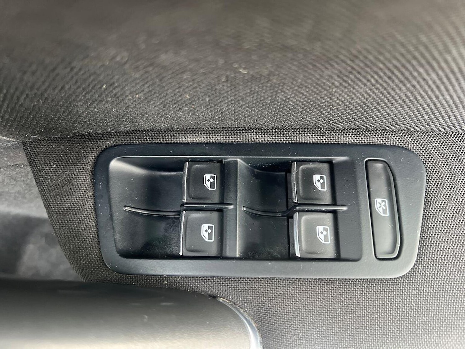 Used Volkswagen Golf 2018 for sale - 77069998: Photo 22