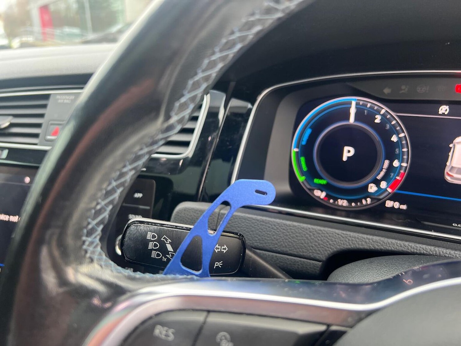 Used Volkswagen Golf 2018 for sale - 77069998: Photo 30